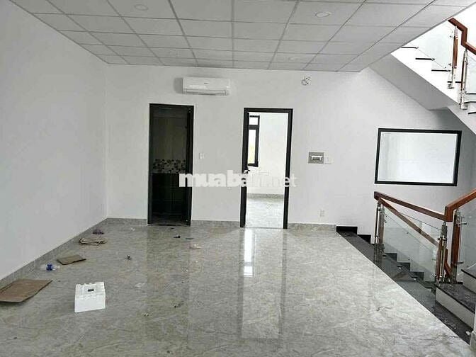 Cho thuê Vp/MBKD Mặt tiền gần chợ Nông Sản,p.Bình Chiểu Giá 28tr TL