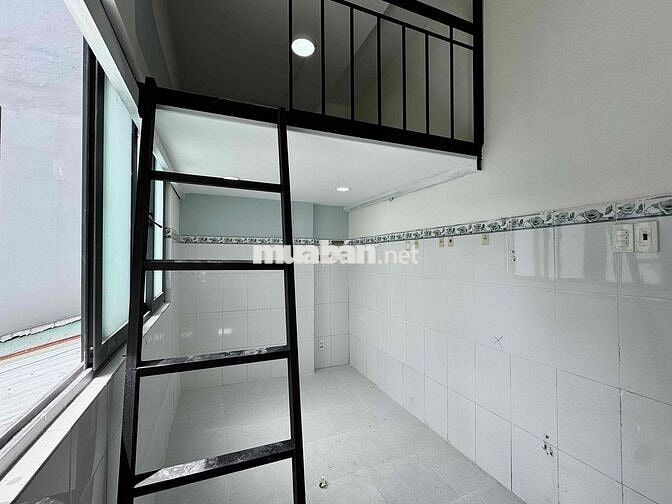 KHAI TRƯƠNG 10P TRỌ GÁC MỚI ĐI BỘ HUTECH UNG VĂN KHIÊM NGOẠI THƯƠNG