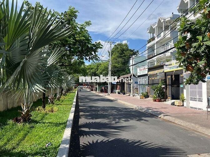 9 X 76 NỞ HẬU 14M MẶT TIỀN ĐƯỜNG MỄ CỐC 