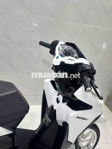 Honda Click 125i Tự động Trắng