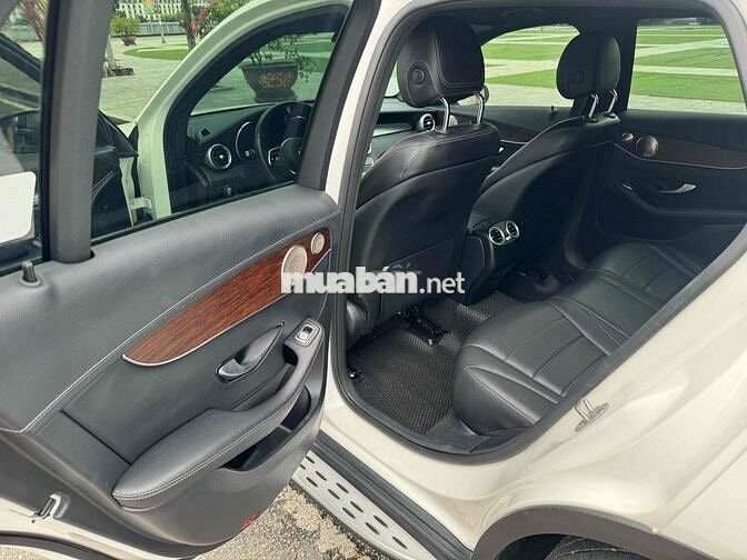 Mercedes-Benz GLC200 4Matic 2022 Trắng 70000 km