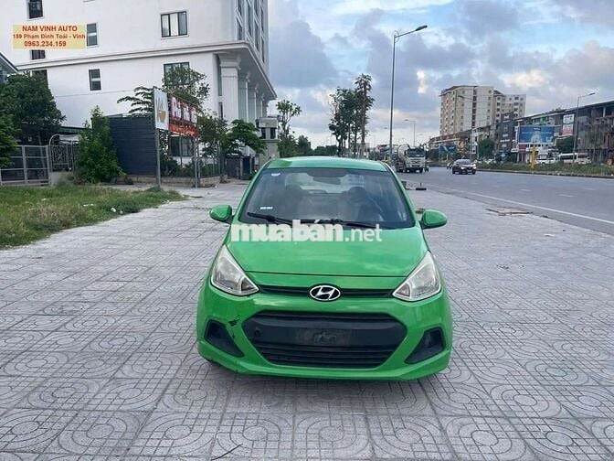 Hyundai I10 2014 Xanh lá 5 chỗ