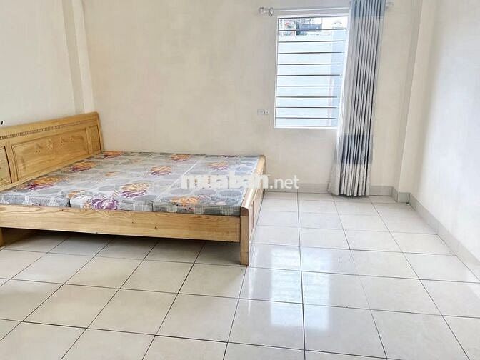 Phòng trọ đường tạ Quang Bửu, sát bến xe quận 8,xe tải chạy