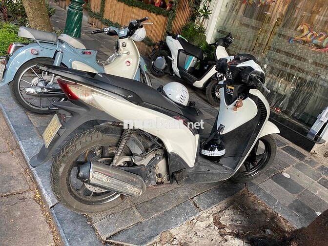 Honda @ 2002 đã độ toàn bộ đồ giống sh nhập