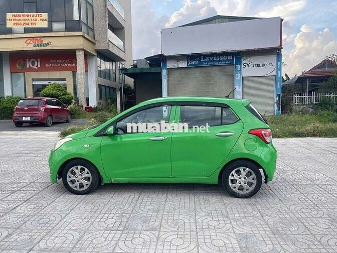 Hyundai I10 2014 Xanh lá 5 chỗ