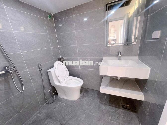 Chung cư Vip, 150m, 3ngủ 3wc, Nhà đẹp full nội thất, Sổ lâu dài, Ko qh