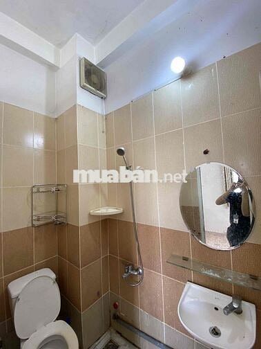 PHÒNG TRỐNG VỪA SƠN MỚI GIÁ RẺ, 95 LÊ VĂN LƯƠNG
