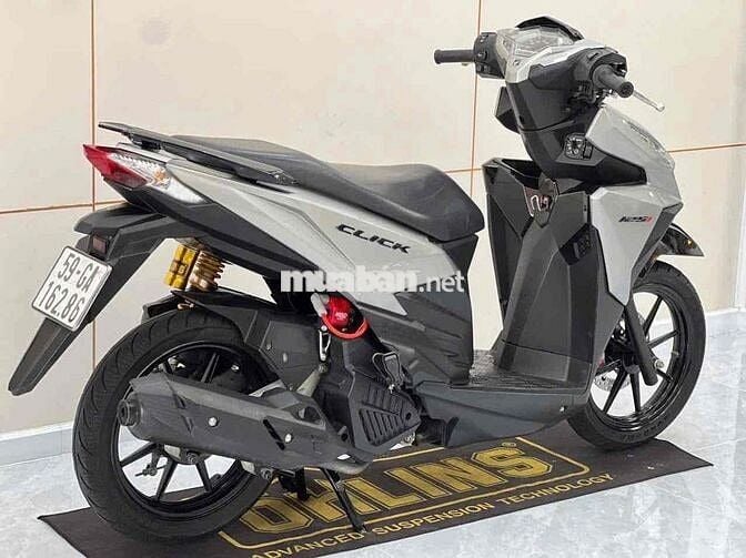 Honda Click Thái 2017 Bạc bstp 9c nợ xấu trả 50%
