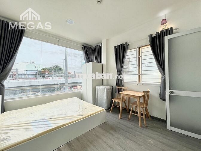CĂN HỘ MỚI XÂY NGAY ĐƯỜNG_FULL NỘI THẤT_CỬA SỔ TRỜI_NGAY VẠN HẠNH MALL