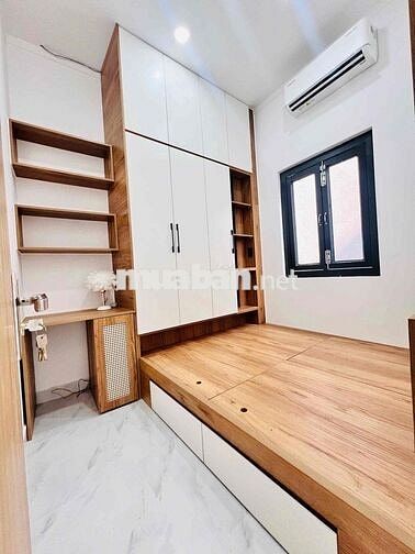 NHÀ ĐẸP NÚP MẶT TIỀN NGUYỄN TRI PHƯƠNG - HIẾM