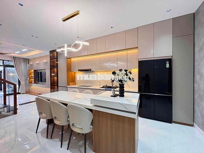 nhà đẹp hòa xuân , 4pn. đầy đủ nội thất