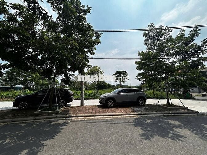 Cho thuê nhà 5 tầng, thang máy, 80m², MT 5m, giá chỉ 8,5 triệu/tháng