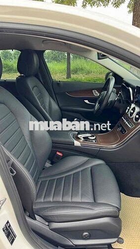 Mercedes-Benz C200 Exclusive 2021 Trắng cực đẹp