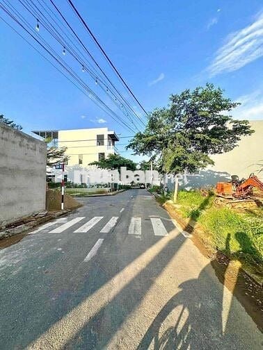 sở hữu ngay lô góc nằm trong khu dân cư hoàn thiện phường Tân Triều