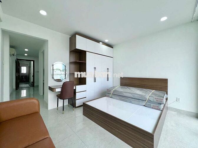Cho thuê CH nhà mới 100% 2PN rộng 70m2 - Nhà mặt tiền Trung Tâm Quận 1