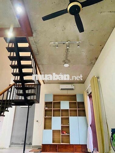 275 CHO THUÊ NHÀ 2 TẦNG SÁT BỜ SÔNG – 2PN 3WC