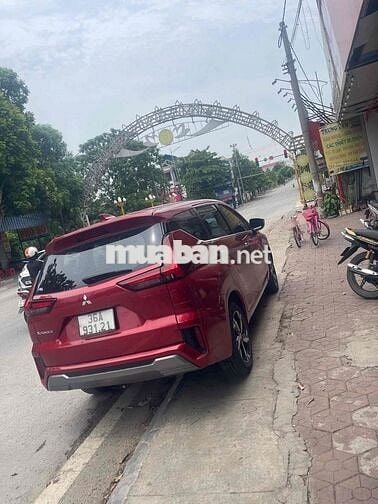 Mitsubishi Xpander Premium 2023 Đỏ 10 vạn