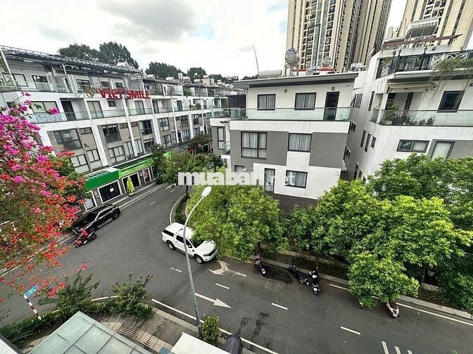 Liền kề Hà Đô. Khu nghỉ dưỡng giữa trung tâm Sài Gòn