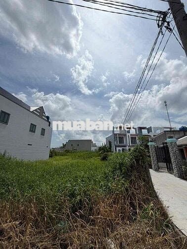 580trieu, 92m2 thổ cư chính chủ gửi bán gần làng đại học Hung Long