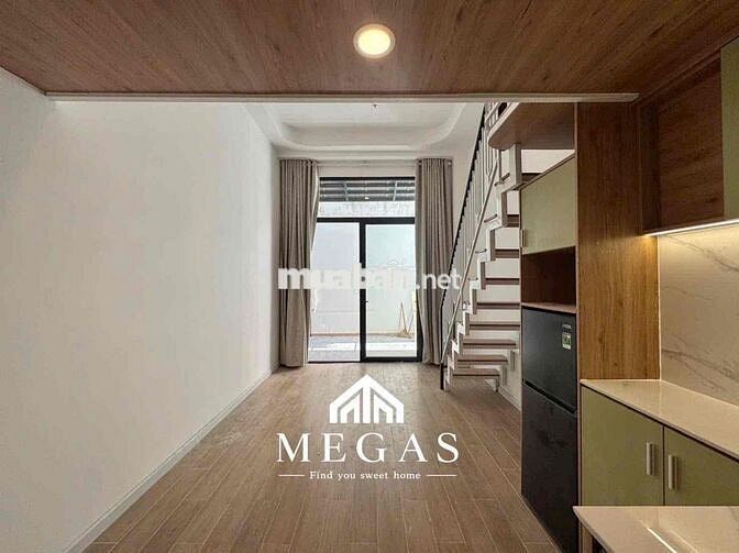 DUPLEX - FULL NỘI THẤT - MỚI XÂY - BAN CÔNG TO NGAY CÔNG VIÊN LÀNG HOA