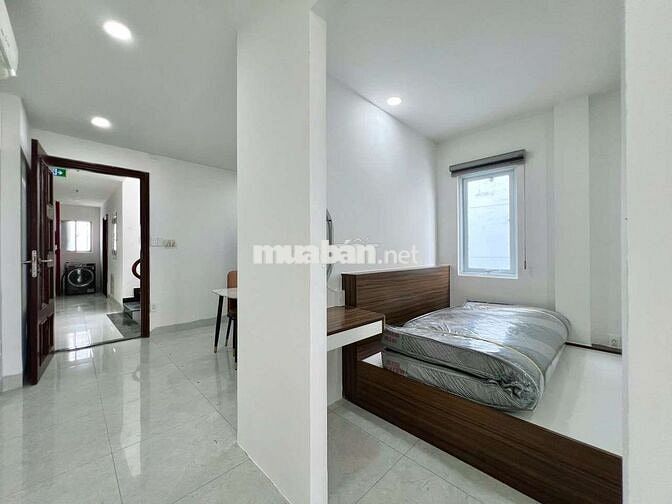Cho thuê CH nhà mới 100% 2PN rộng 70m2 - Nhà mặt tiền Trung Tâm Quận 1