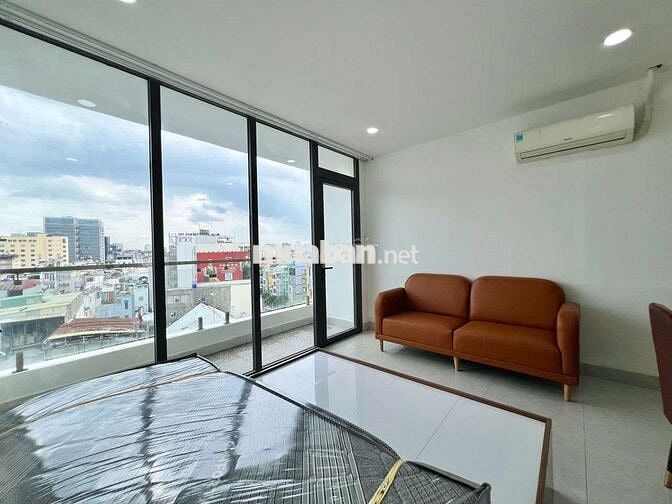 Cho thuê CH nhà mới 100% 2PN rộng 70m2 - Nhà mặt tiền Trung Tâm Quận 1