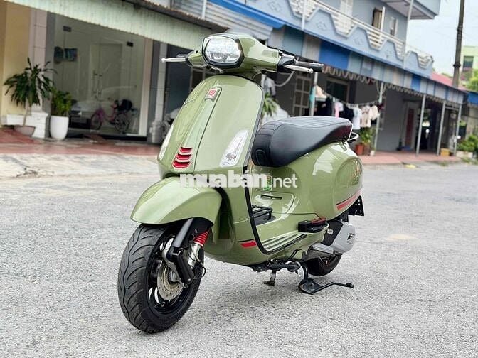 Piaggio Vespa Sprint 2024 Xanh rêu 6000km