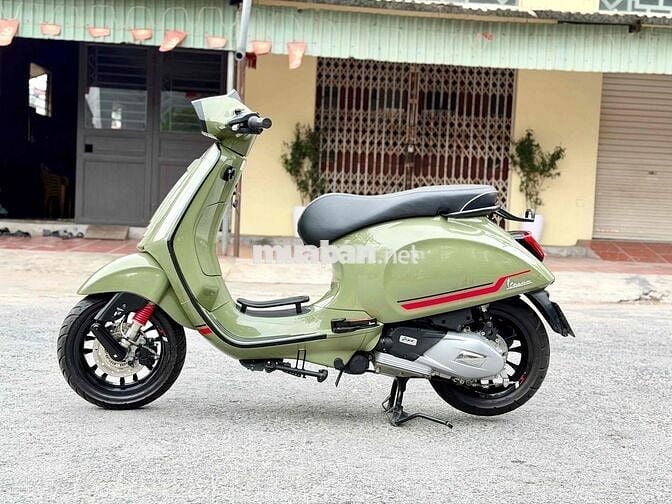Piaggio Vespa Sprint 2024 Xanh rêu 6000km