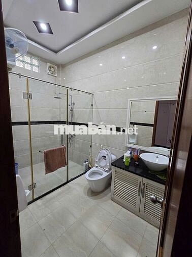 Cho thuê nhà 4 tầng 5PN đường PHAN ĐĂNG LƯU, Hải Châu, ĐN_ Giá 40tr/th