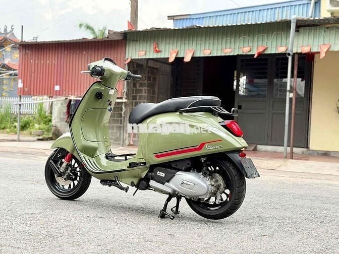 Piaggio Vespa Sprint 2024 Xanh rêu 6000km