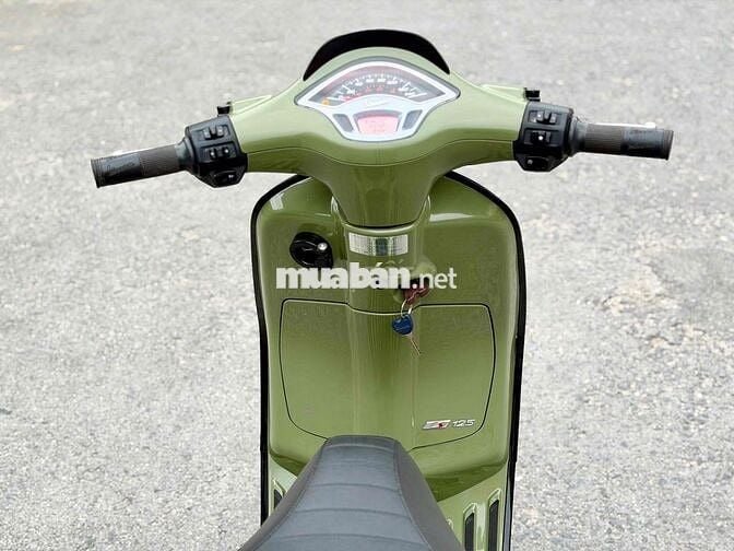 Piaggio Vespa Sprint 2024 Xanh rêu 6000km