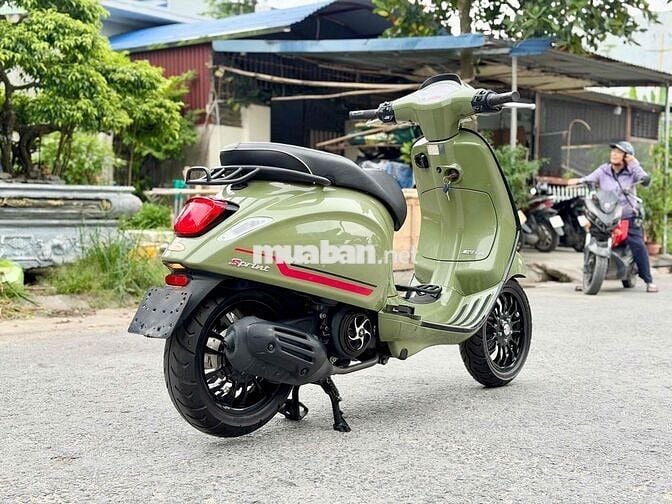 Piaggio Vespa Sprint 2024 Xanh rêu 6000km