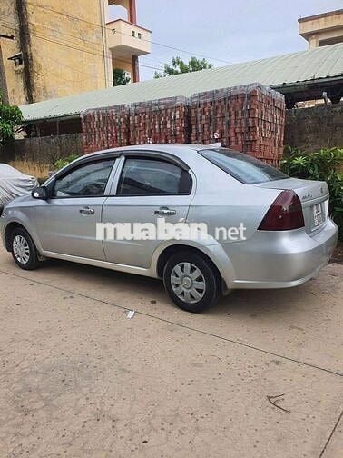 Gentra như hinh,đi êm,đầm chắc chắn,đăng kiểm dài