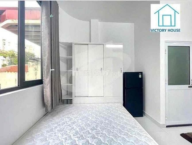 CHO THUÊ STUDIO CỬA SỔ TRỜI FULL NỘI THẤT NGAY TRUNG TÂM QUẬN 1