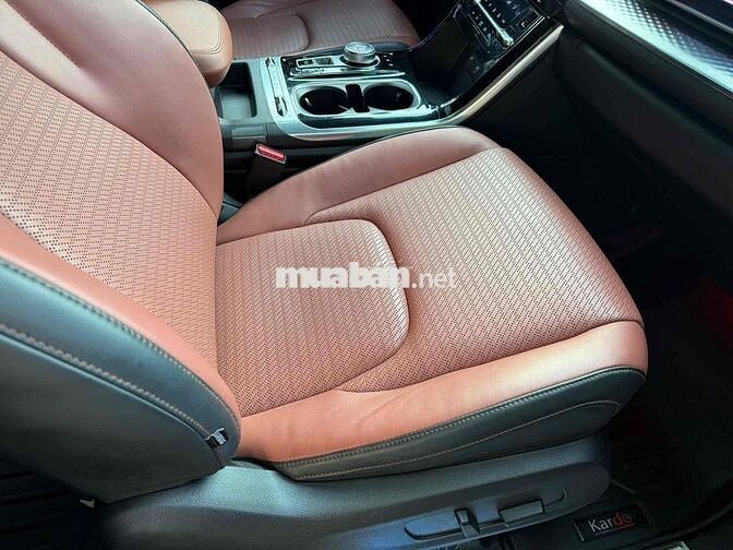 Kia Carnival Signature 3.5G 2022 Xanh 5 vạn km
