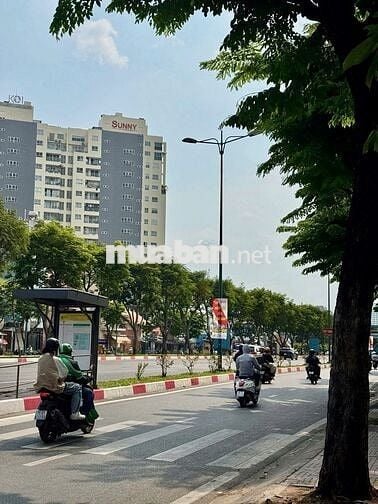 50m2, Bán nhà 1/Phạm Văn Đồng, 4 tầng, 5PN, hẻm xe hơi,P1 Gò Vấp, 7 TỶ