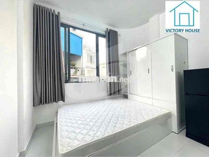 CHO THUÊ STUDIO CỬA SỔ TRỜI FULL NỘI THẤT NGAY TRUNG TÂM QUẬN 1