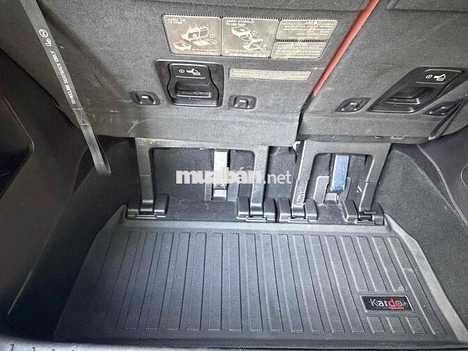 Kia Carnival Signature 3.5G 2022 Xanh 5 vạn km