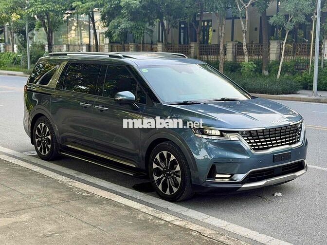 Kia Carnival Signature 3.5G 2022 Xanh 5 vạn km
