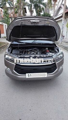 Toyota Innova E 2019 Màu Ánh Kim