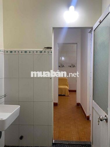 phòng trọ thoáng mát tầng 2 riêng tư, đầy đủ nội thất