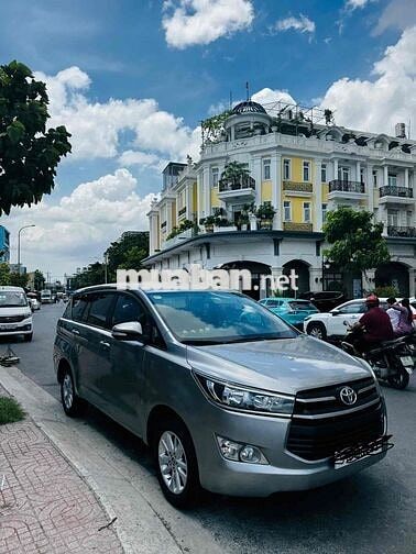 Toyota Innova 2017 Bạc 7 chỗ Xăng