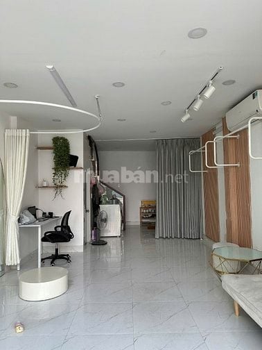  MT Lý Thánh Tông – Nhà Mới Đẹp – 2PN, 3 Máy Lạnh – Chỉ 11 Triệu/Th