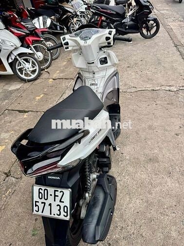 🟢🟢 AB 125 Trắng đen đký 2017 xe đẹp có trả góp