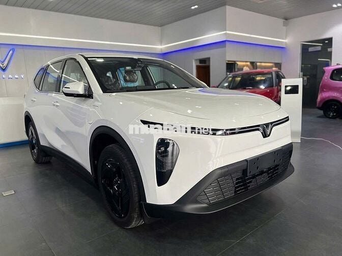 🔥 VINFAST MPV 7 GIẢM CÒN 750 TRIỆU – XE SẴN