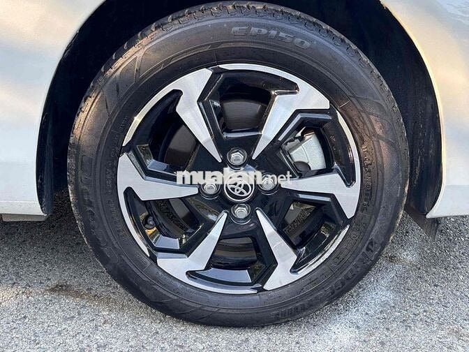 Toyota Vios G 2025 Trắng Tự động 2 vạn km