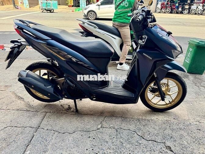 🟡🟡 Vario 125 2022 Xanh đen Smartkey ngay chủ