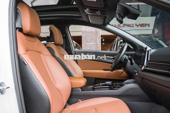 KIA Sportage X-line Signature Trắng 32040 km