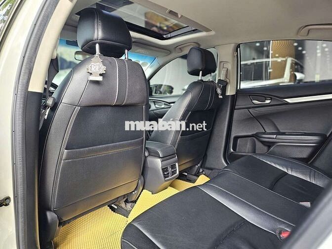 Honda Civic 1.5L Turbo 2017 Trắng Tự động
