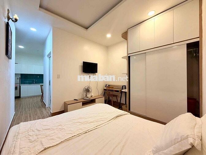 Thang Máy - Hầm Xe - 1PN - Tách Bếp - Full Nội Thất Cao Cấp - Tân Định